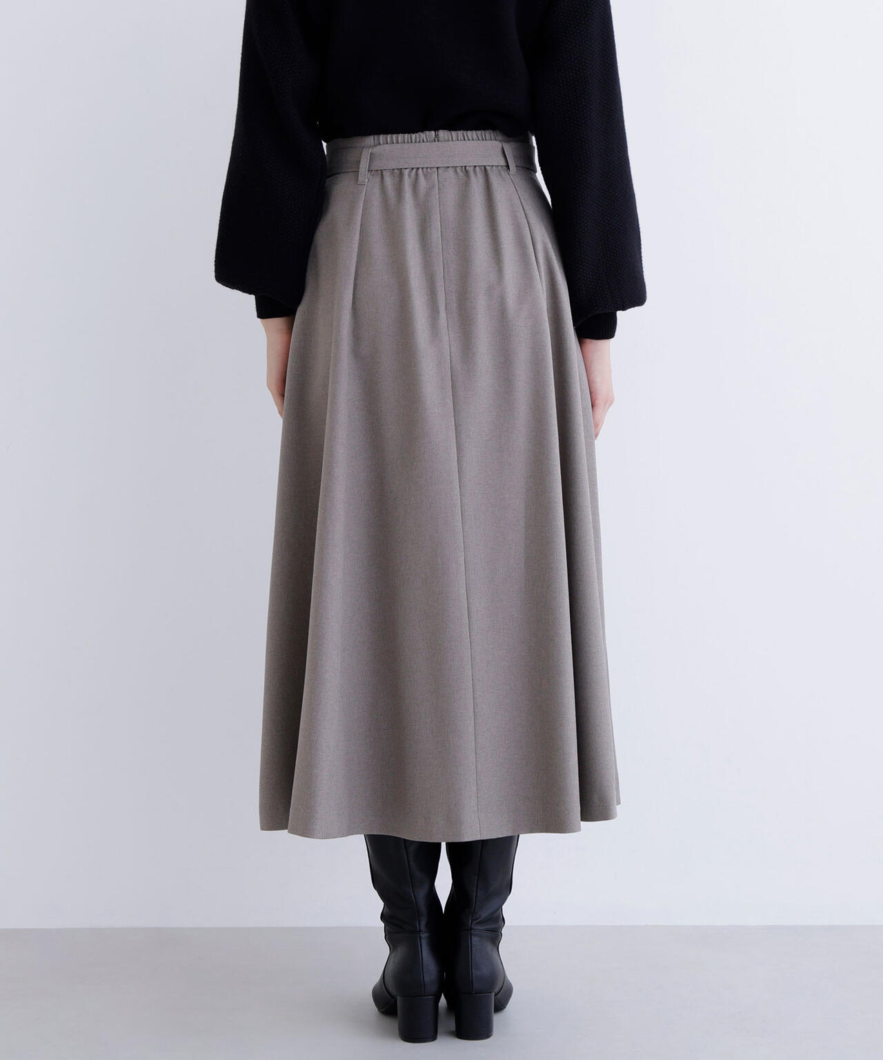 メタルバックルフレアスカート