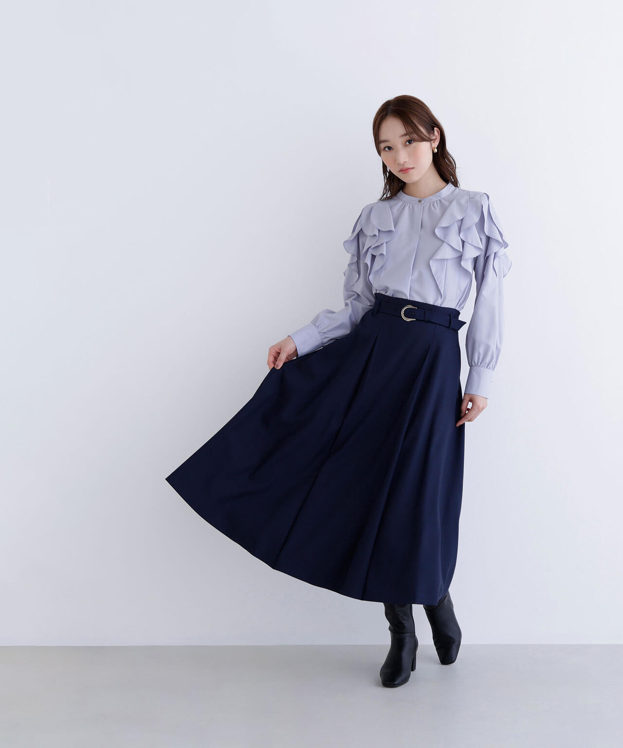 メタルバックルフレアスカート