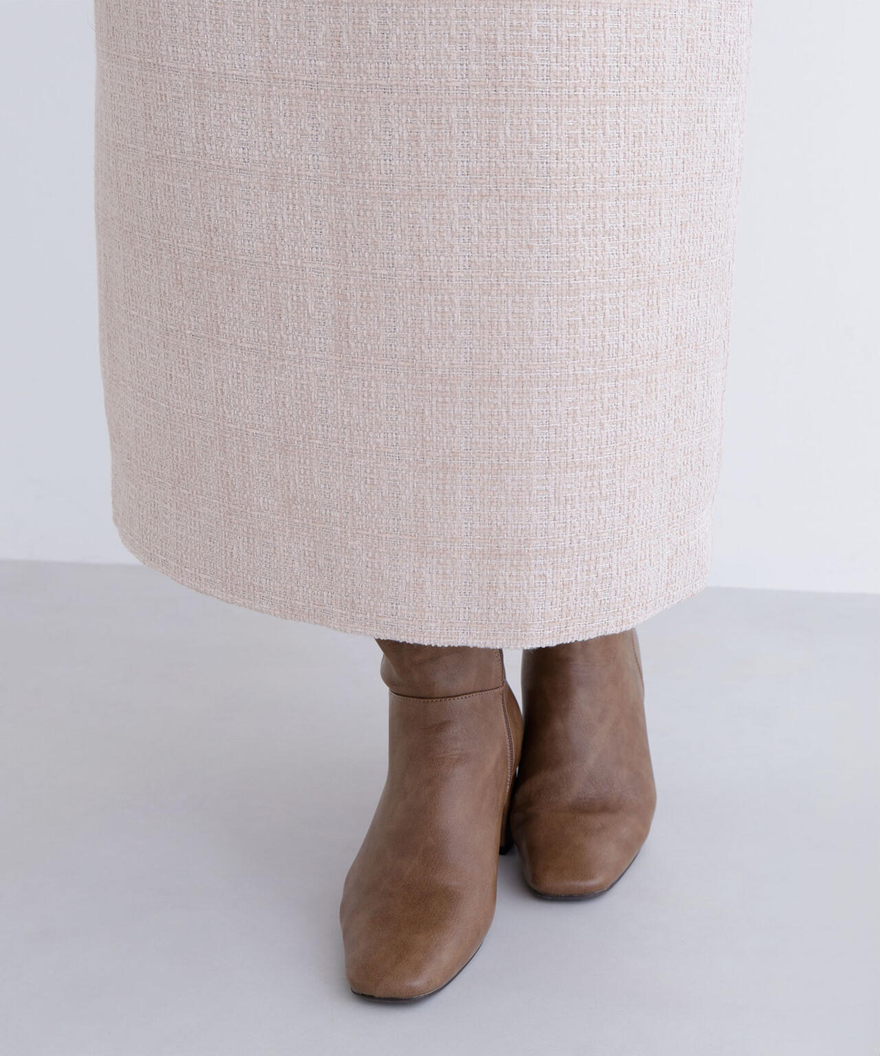 ツイーディーナロースカート