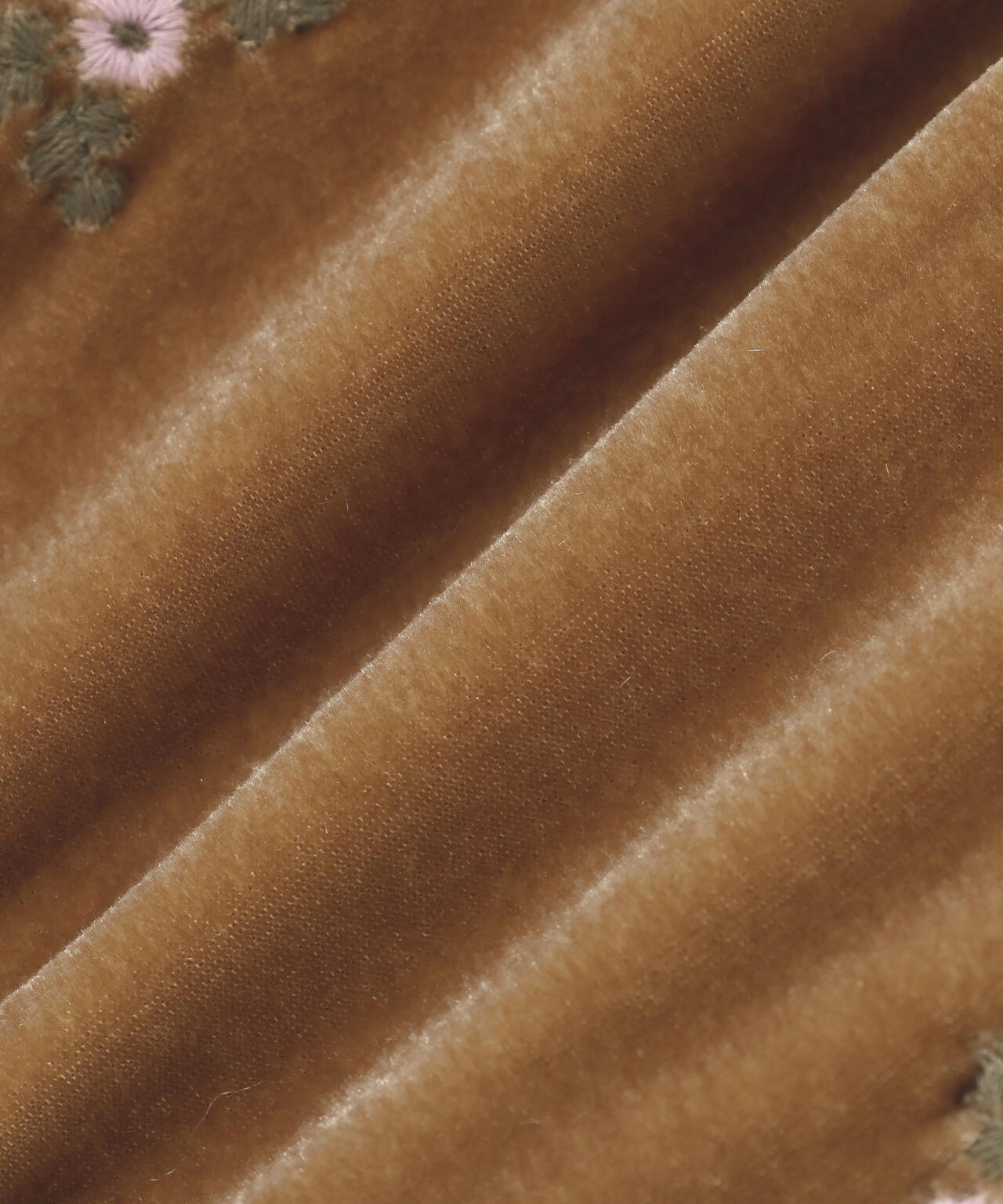 【BLANC】フラワー刺繍ベロアスカート