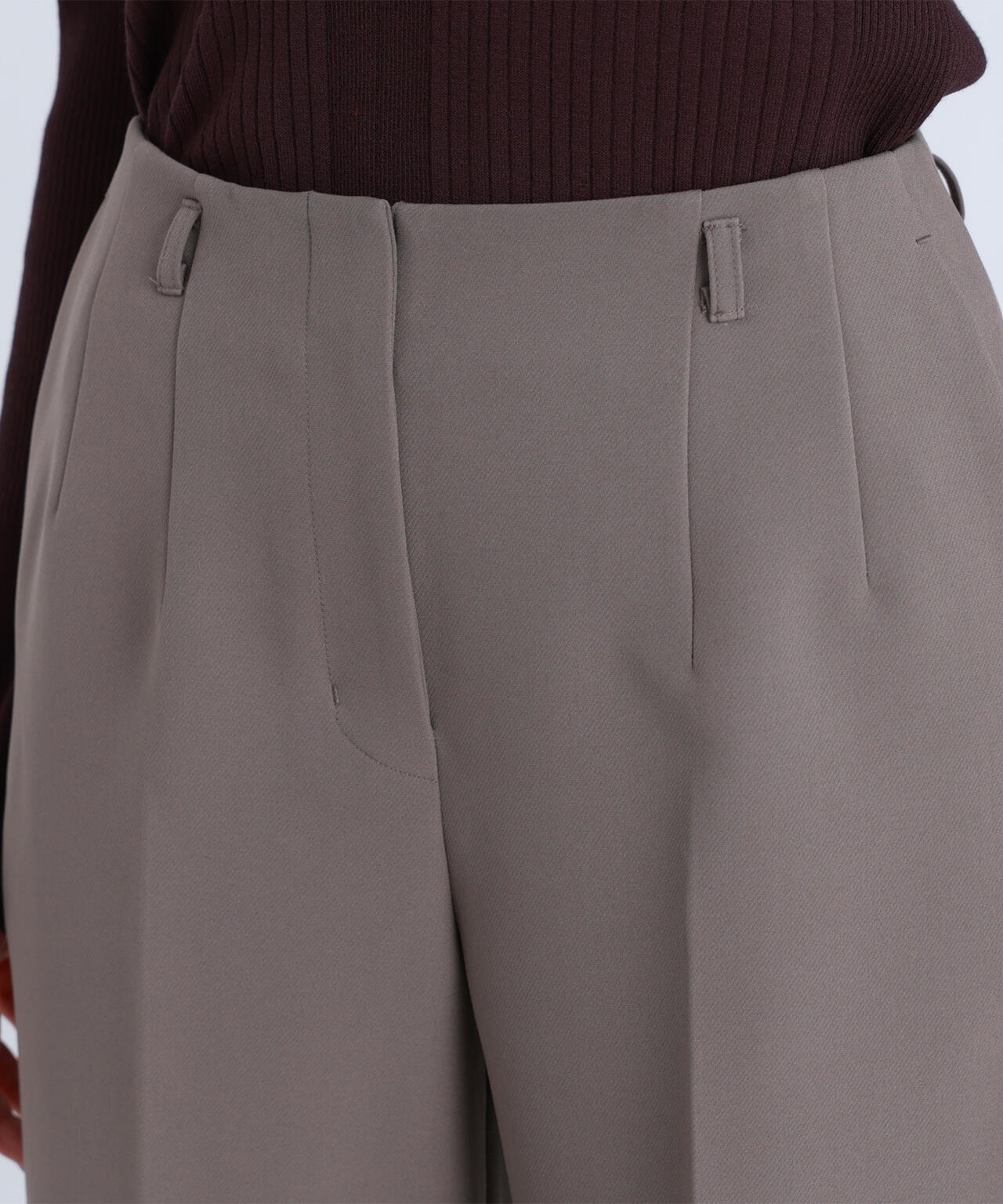 <骨格ストレート>ベルト付スリムストレートパンツ