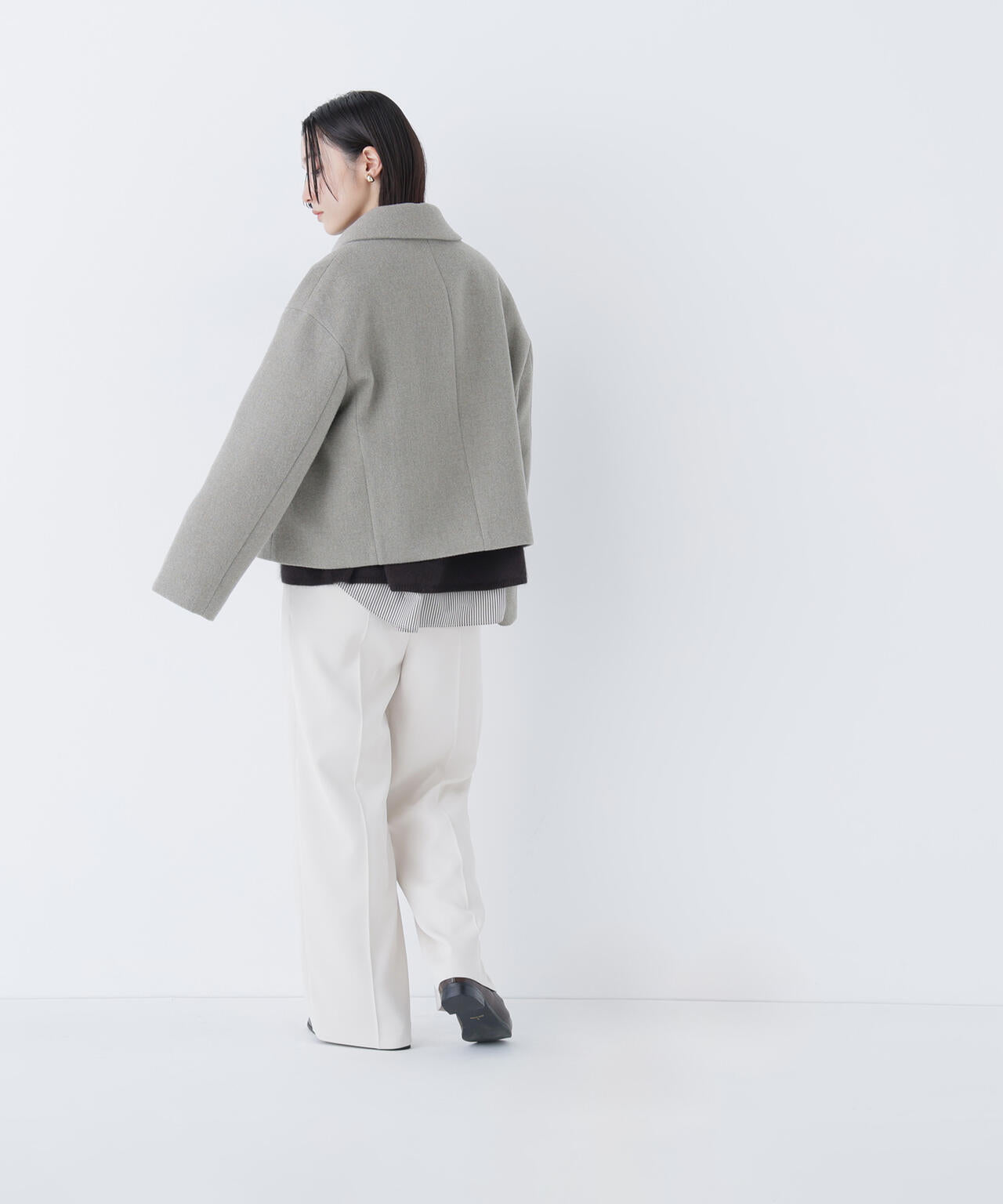 メタルディティールタックワイドパンツ