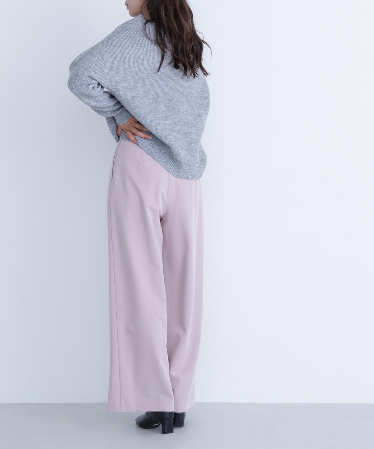 ウエストラインタックワイドパンツ