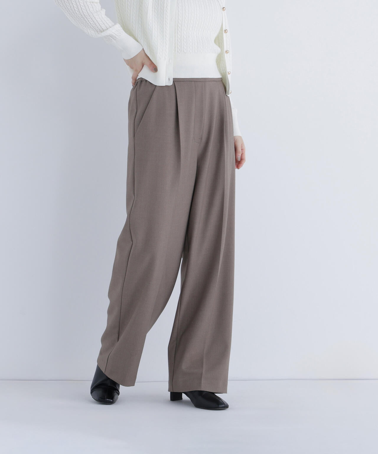 ウォームタッチワイドパンツ