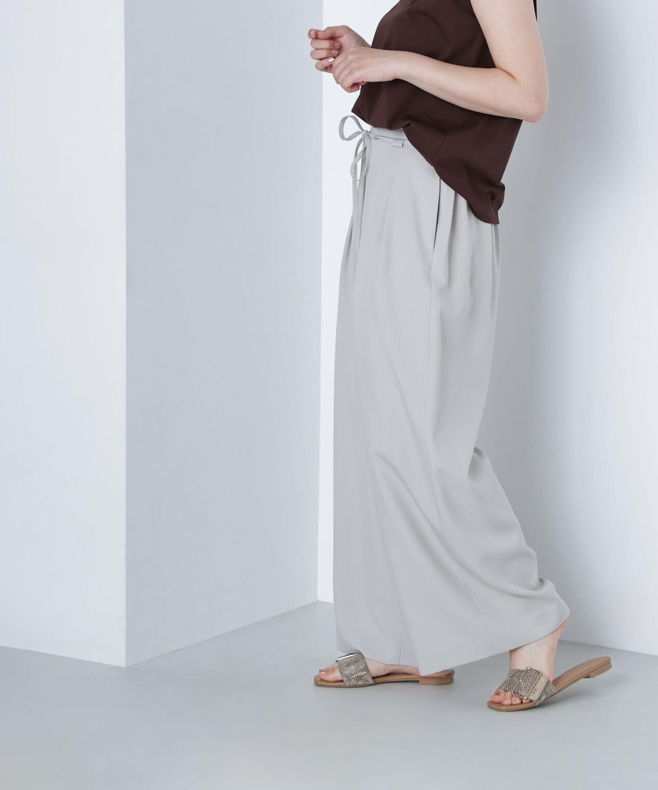 ナローリボンリラクシーパンツ