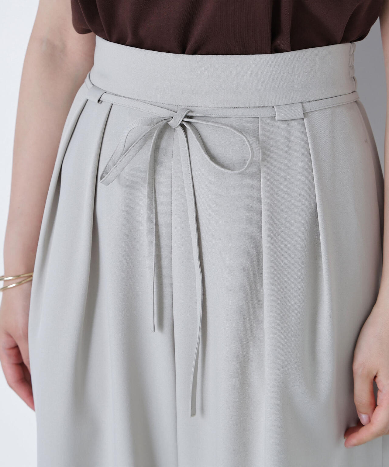 ナローリボンリラクシーパンツ