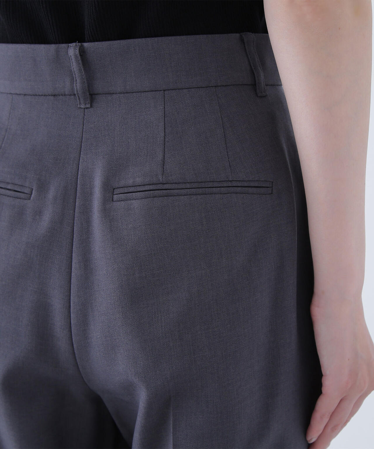 パウダリーツイルセットアップシリーズ テーパードパンツ