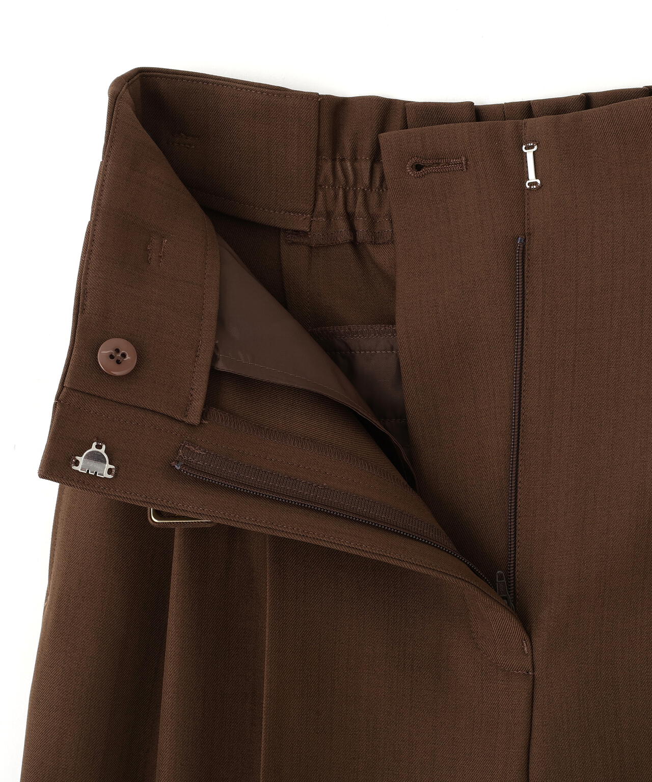 【CLASSY.掲載】【ちょうど、いい服】くびれ仕込みベルテッドパンツ