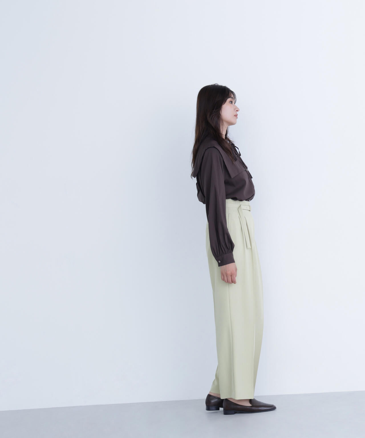 【CLASSY.掲載】【ちょうど、いい服】くびれ仕込みベルテッドパンツ