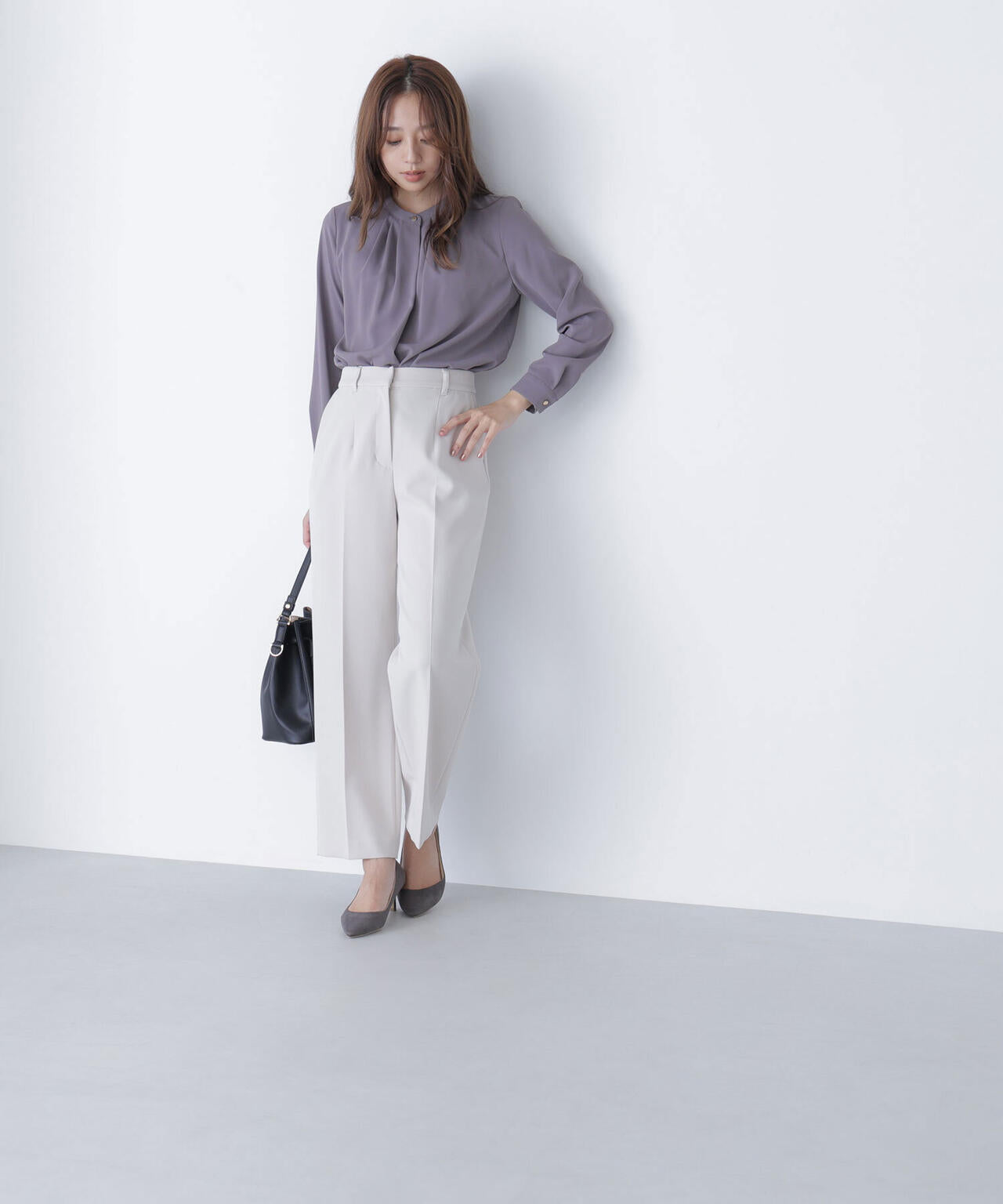 スリムストレートパンツ