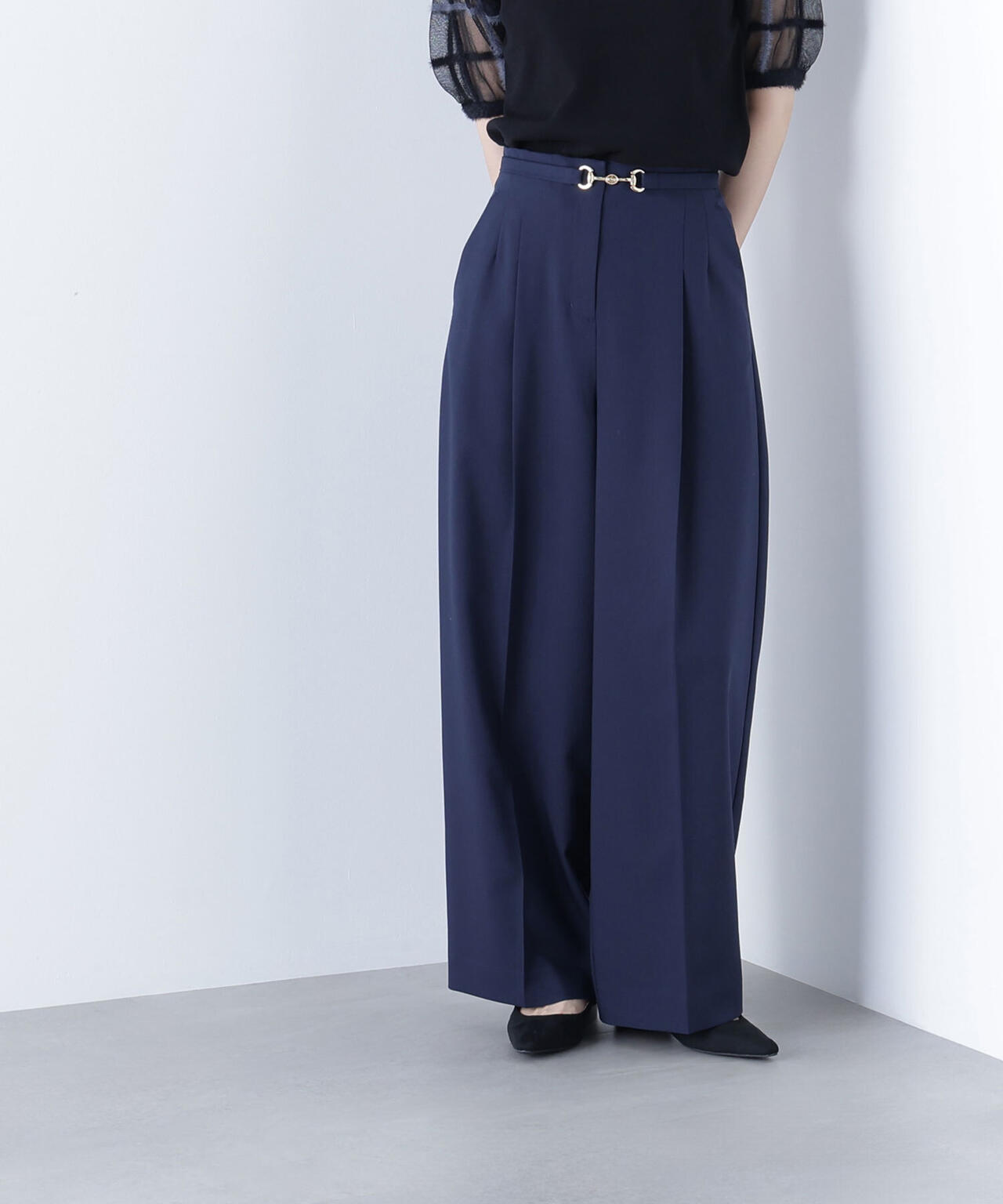 ビットベルトワイドパンツ