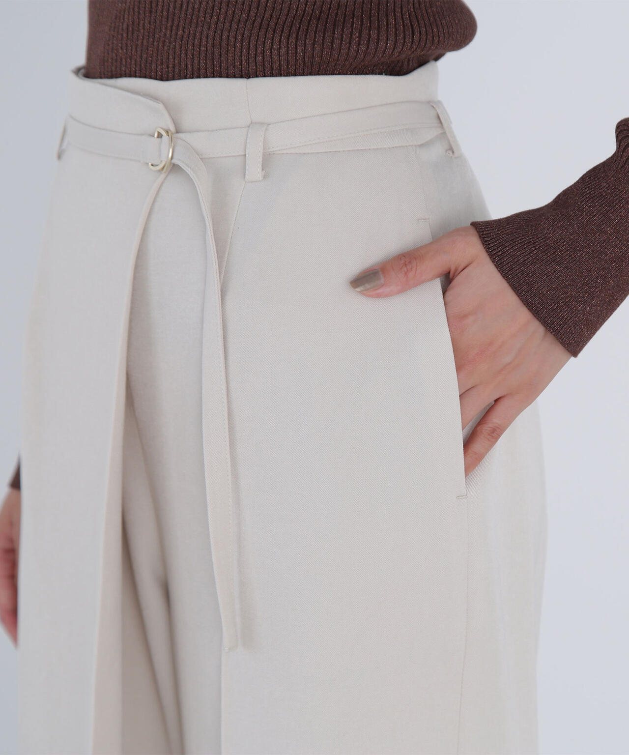 ハイウエストラップワイドパンツ