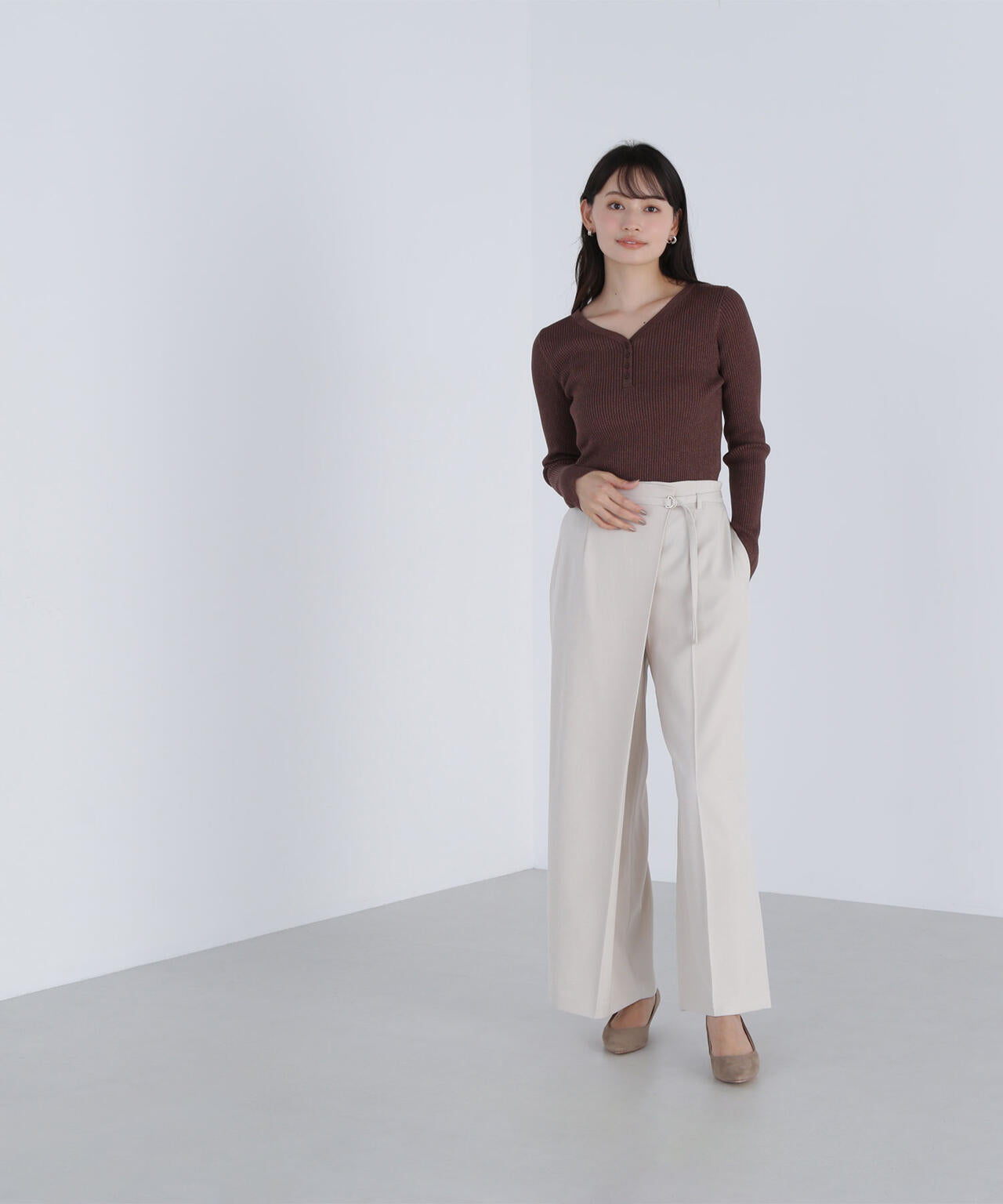 ハイウエストラップワイドパンツ