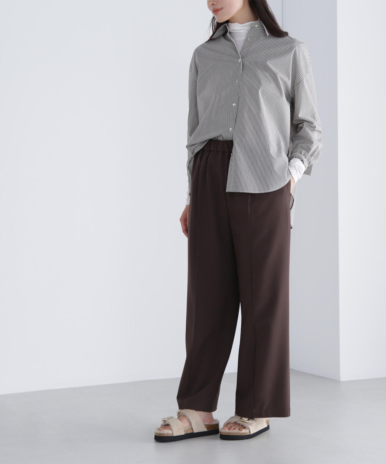 イージーワイドパンツ