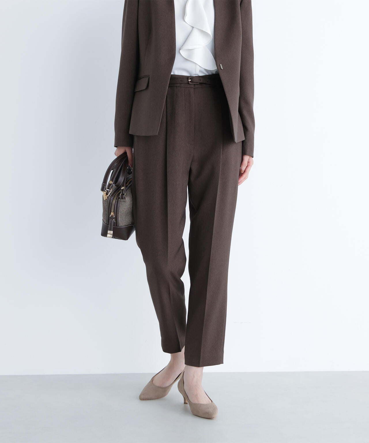 ウーステッドライクツイル SETUP テーパードパンツ