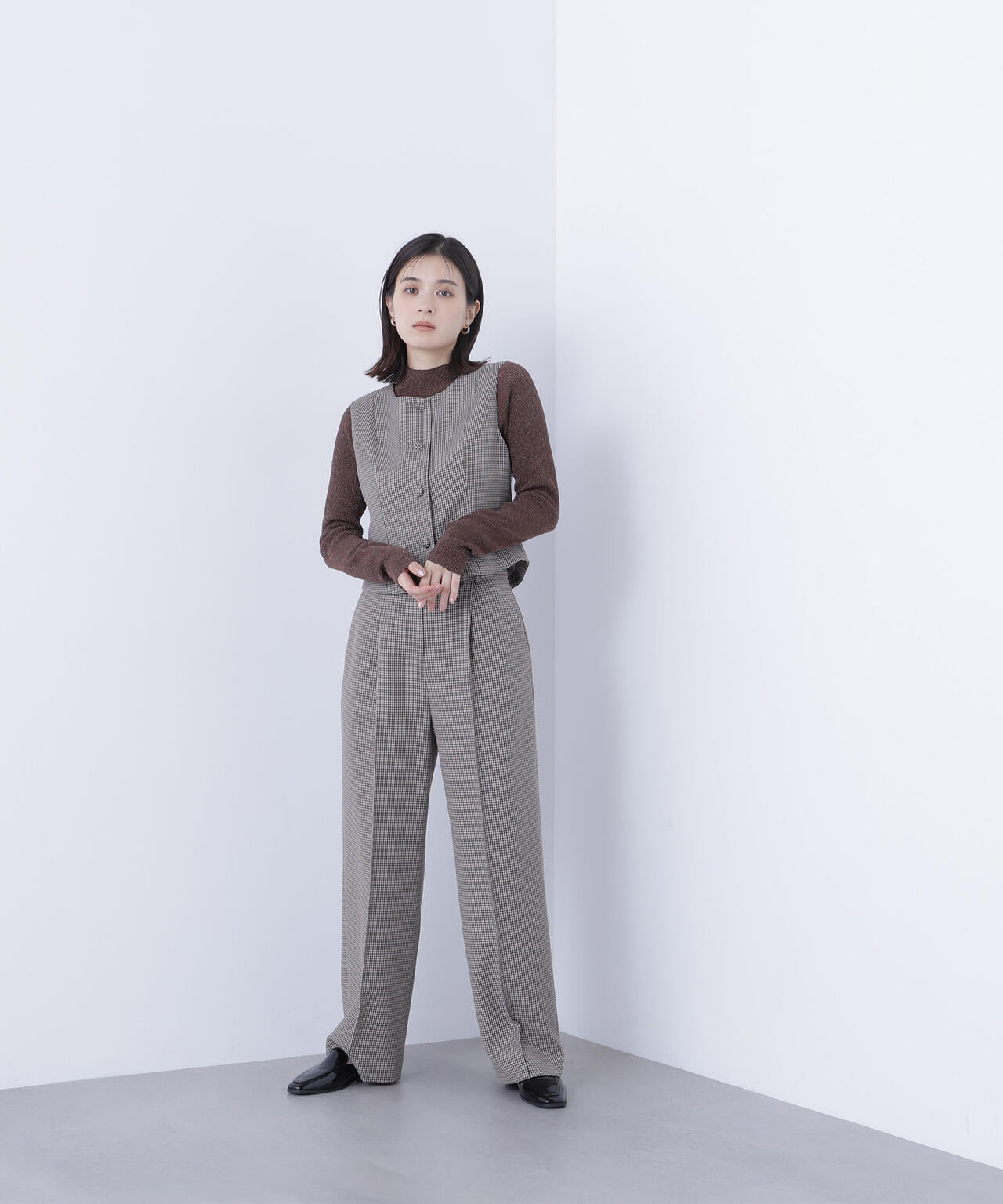 【Oggi掲載】コンパクトベスト セットアップ ワイドストレートパンツ