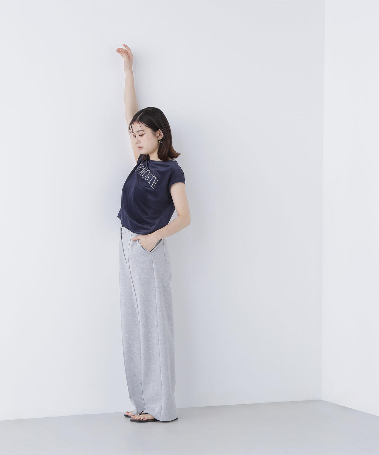 スムースストレートパンツ*