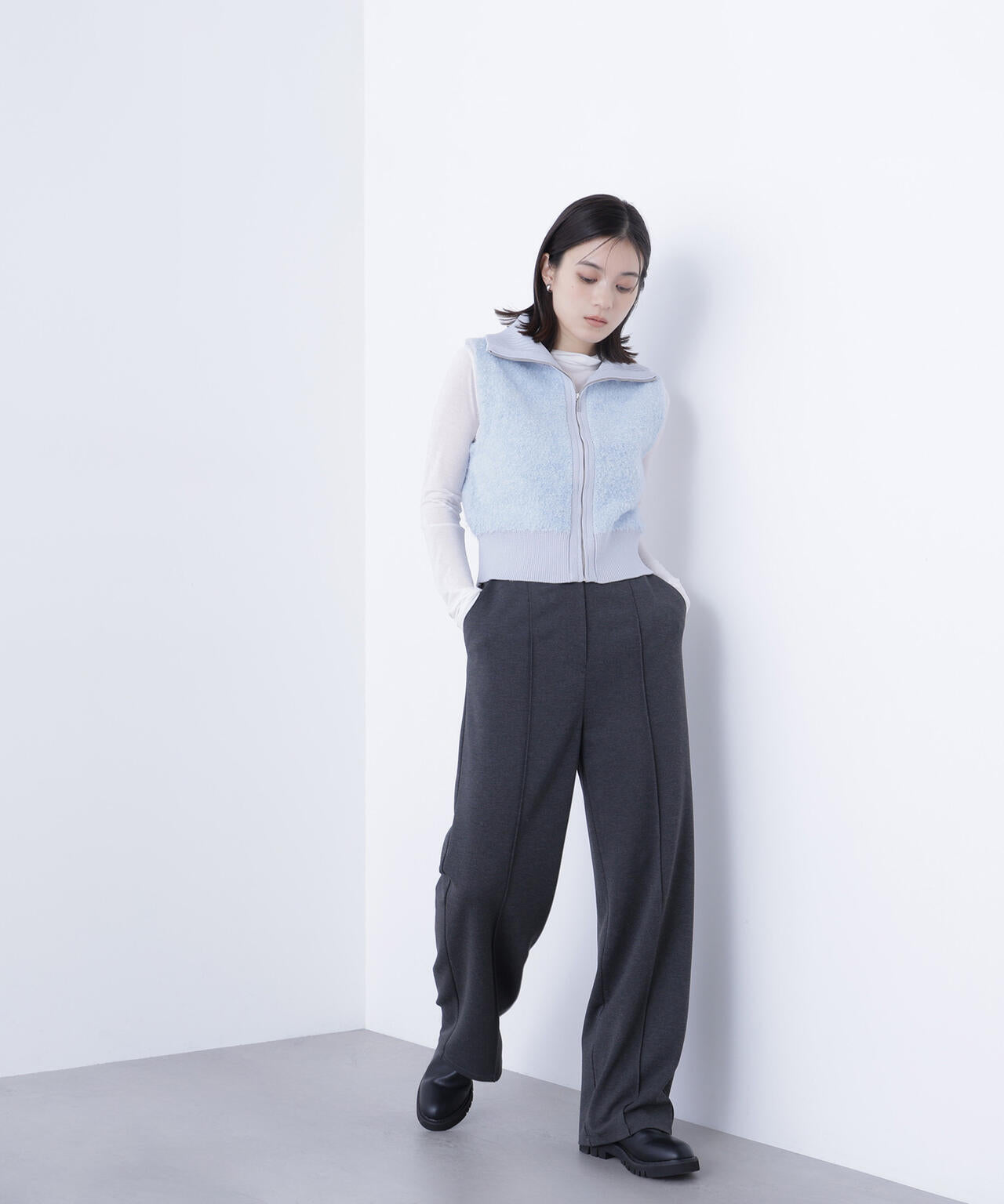 スムースストレートパンツ*