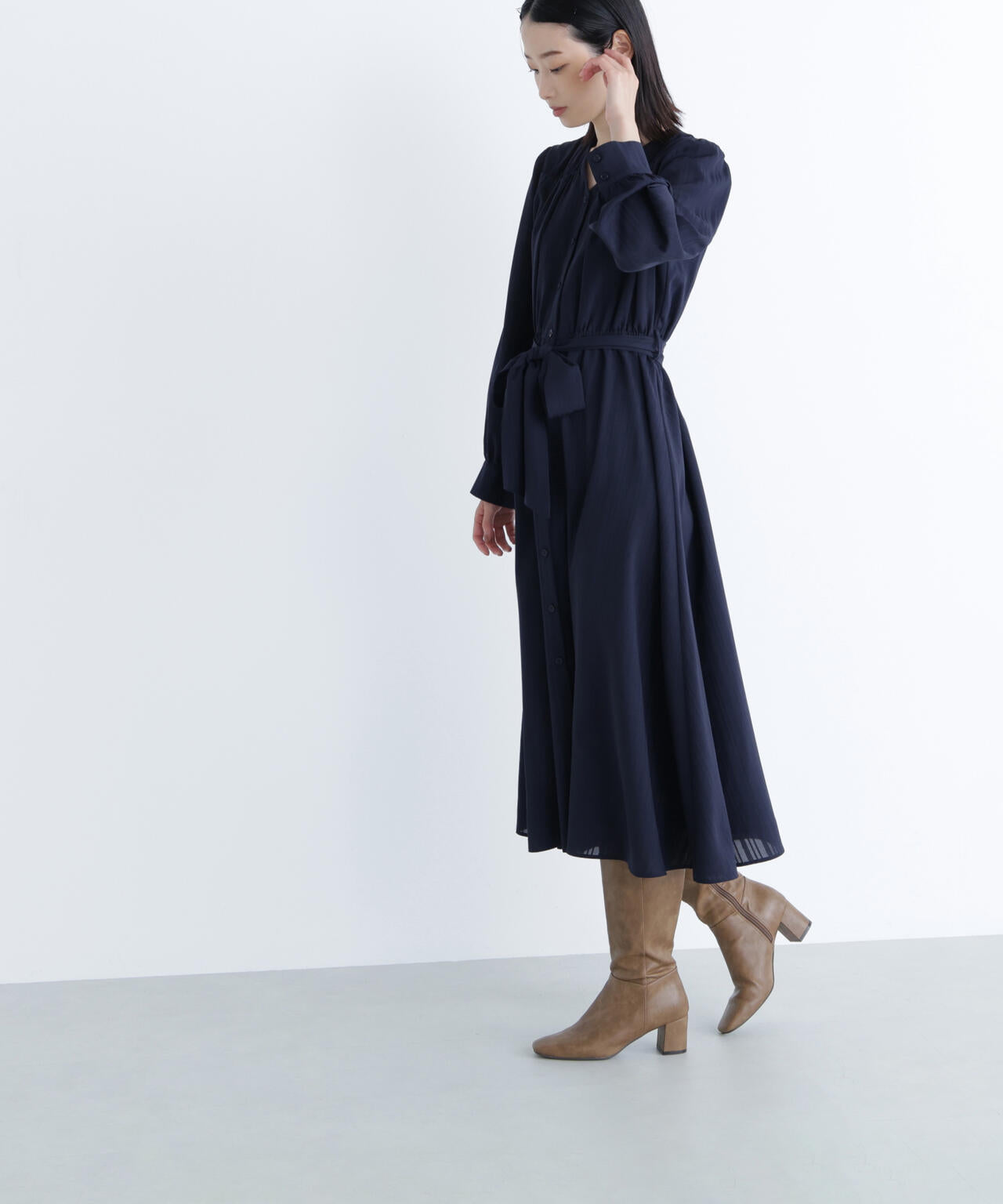 ベルテッドシャドーストライプワンピース