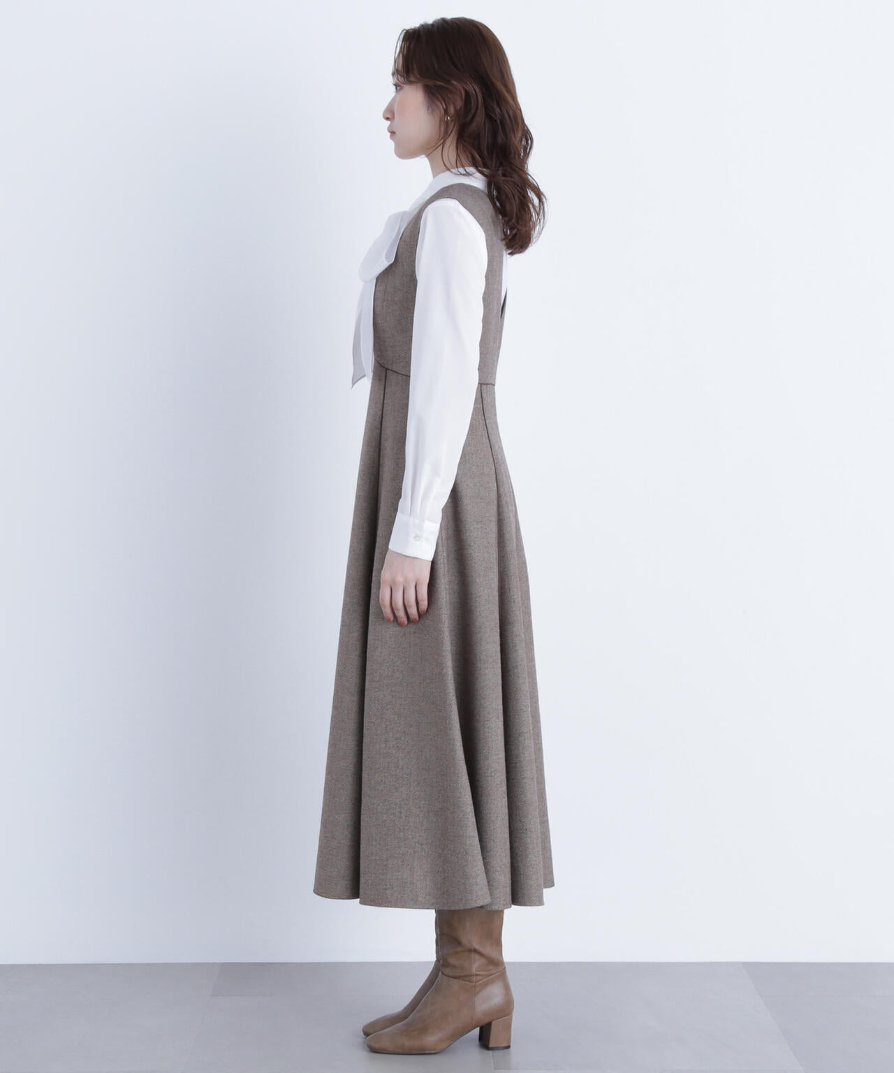 ニュアンスVネックジャンスカ