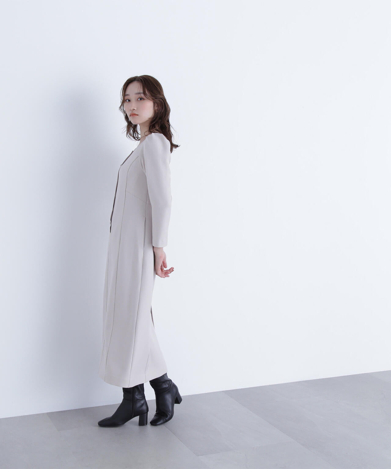 バイカラーボタンナローワンピース