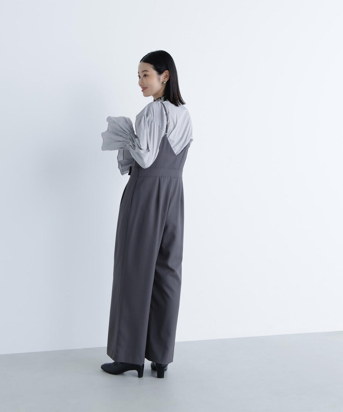 サイドボタンキャミオールインワン