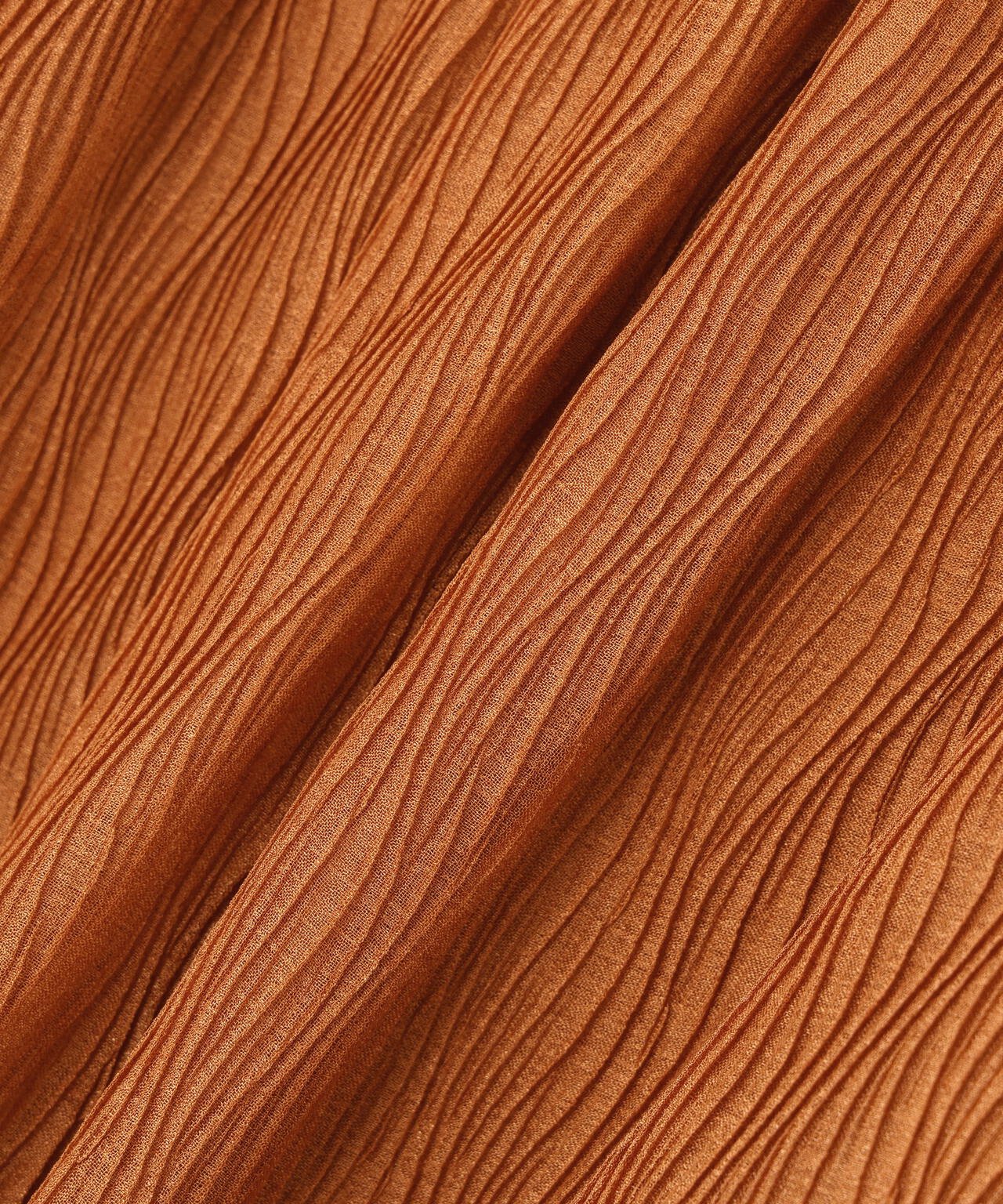 Vネックプリーツワンピース