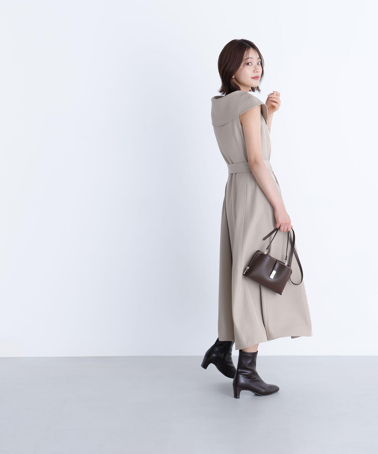 トレンチディテールワンピース