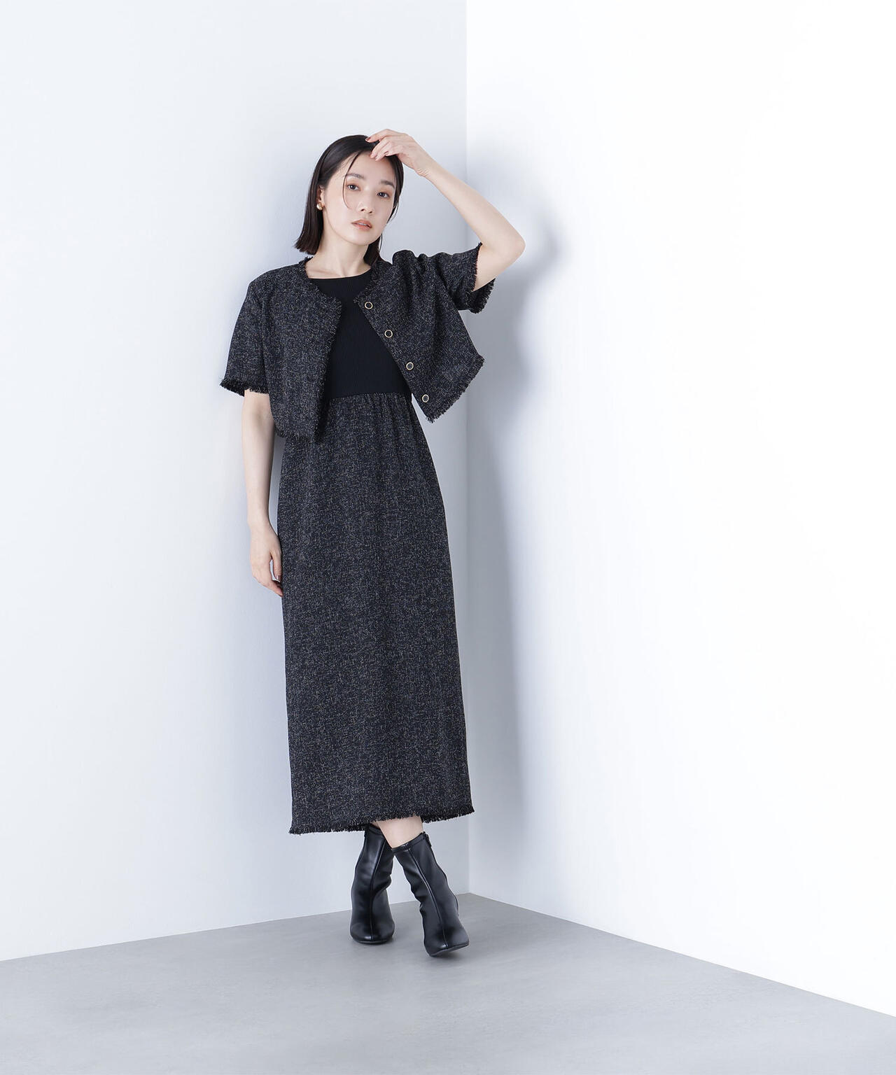 ツイードジャケット&ナローワンピース