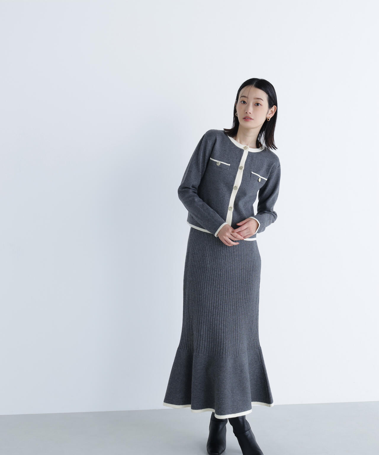 バイカラーニットジャケット&スカート