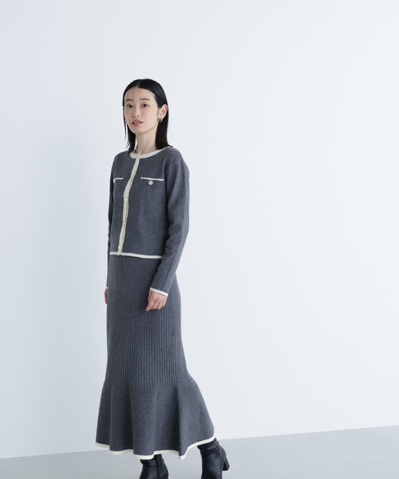 バイカラーニットジャケット&スカート