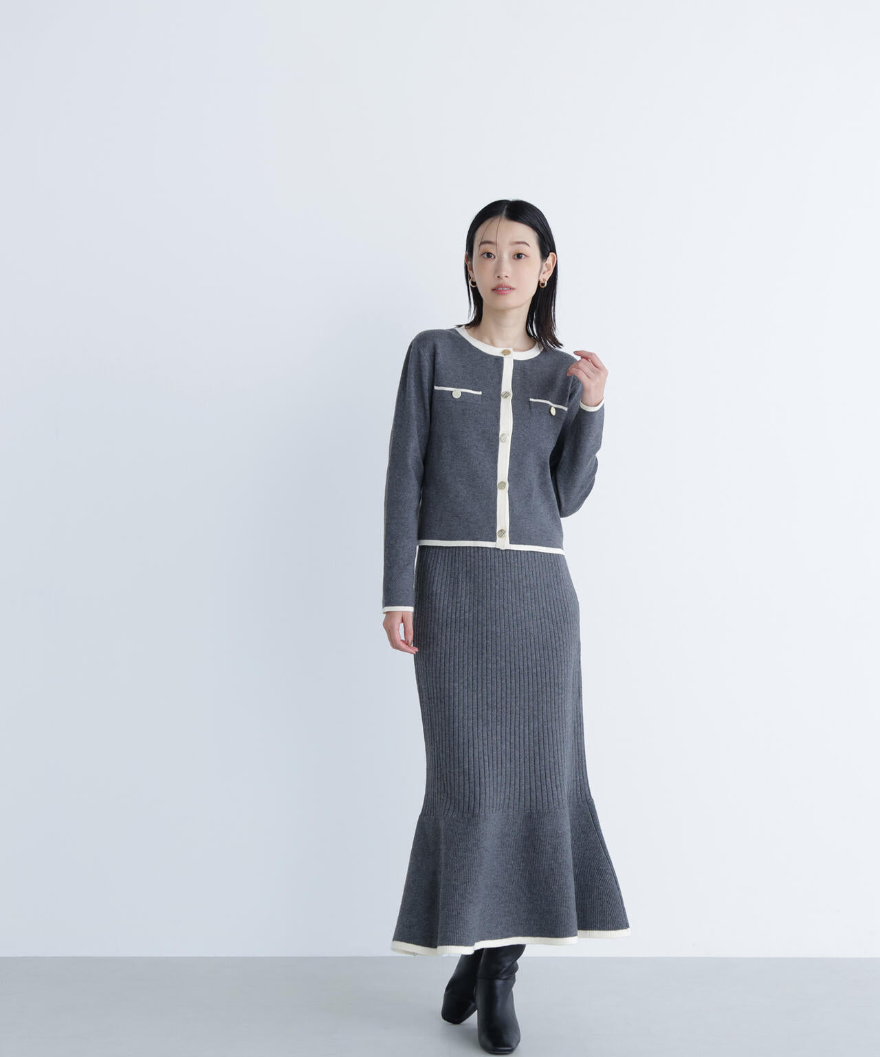 バイカラーニットジャケット&スカート