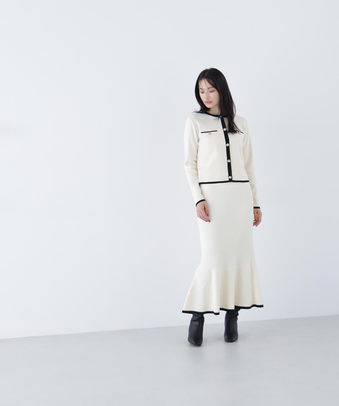バイカラーニットジャケット&スカート