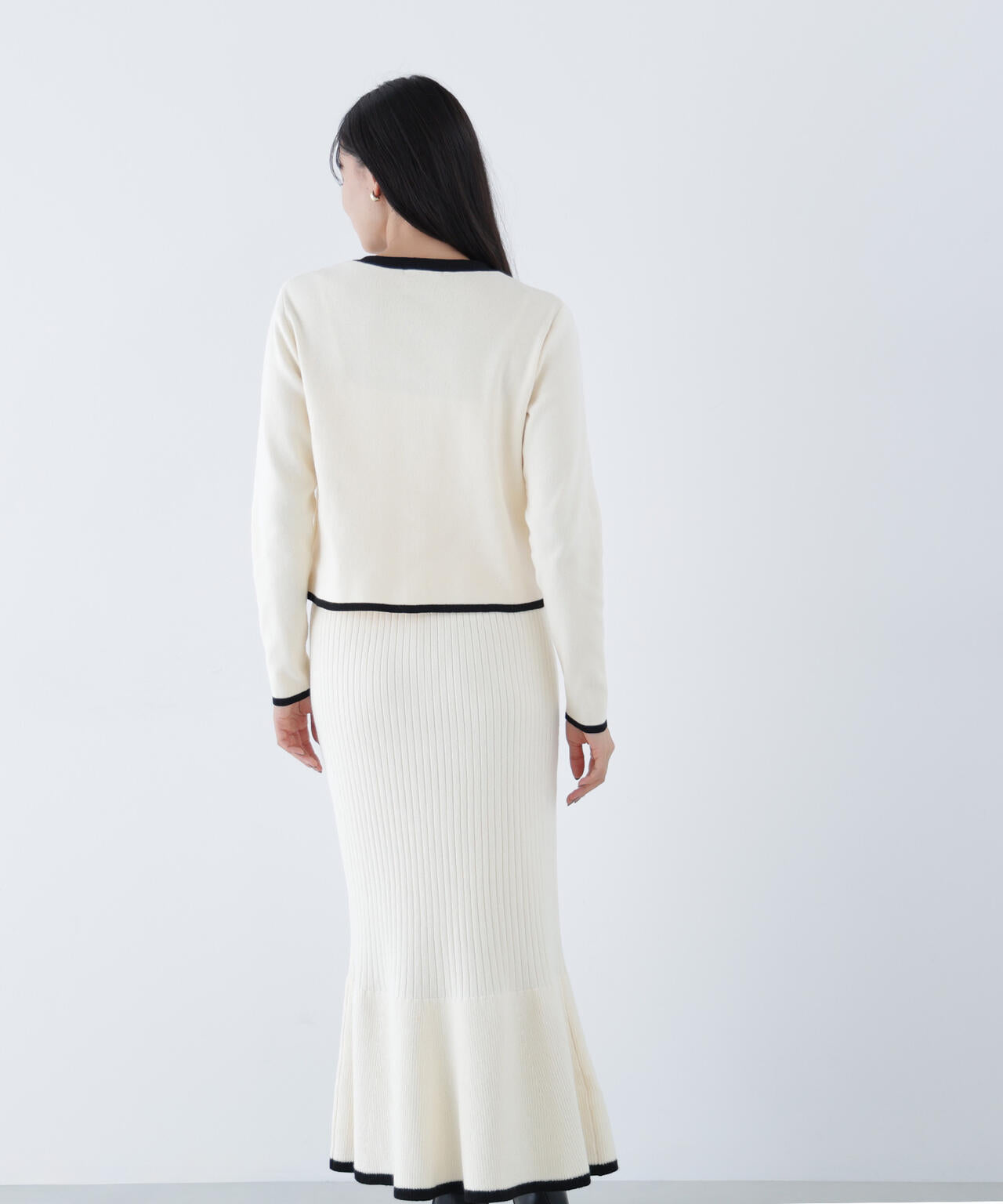 バイカラーニットジャケット&スカート