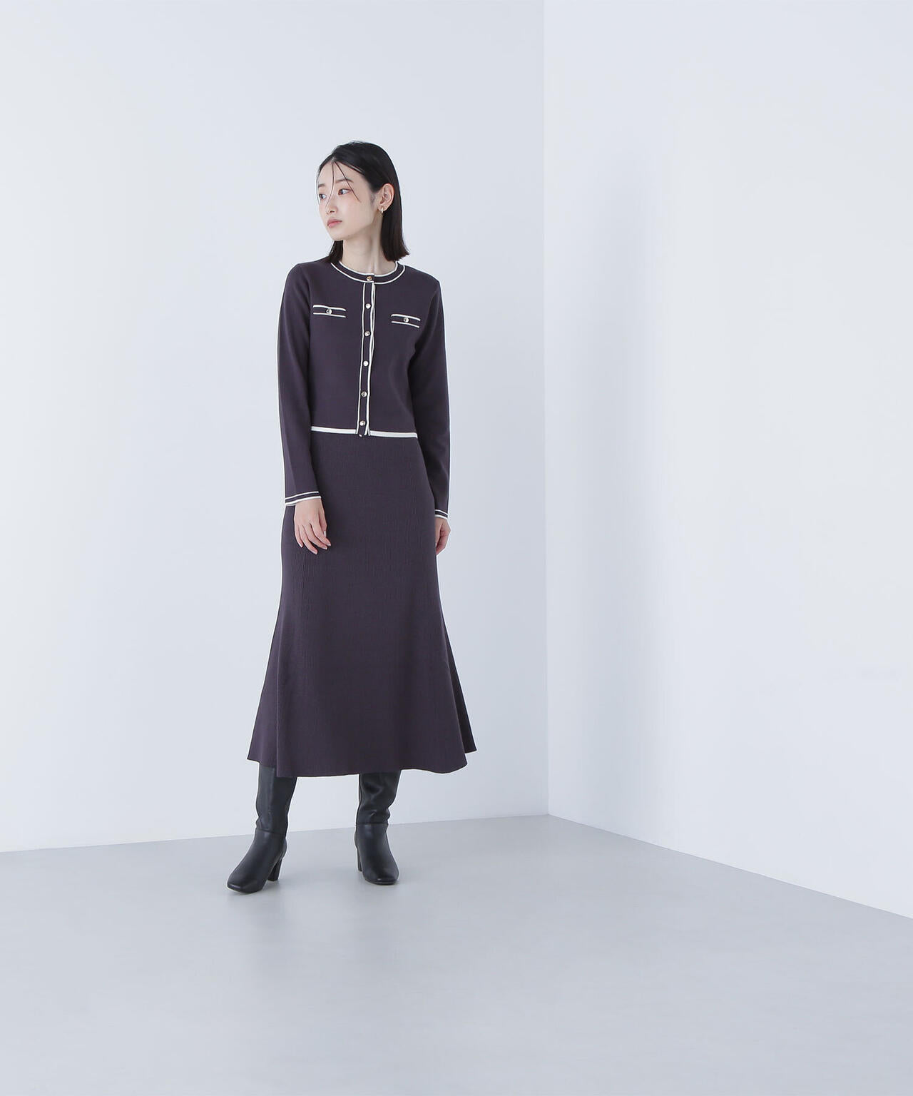 バイカラーニットカーデ&スカート