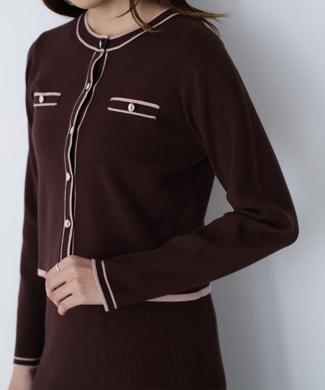 バイカラーニットカーデ&スカート