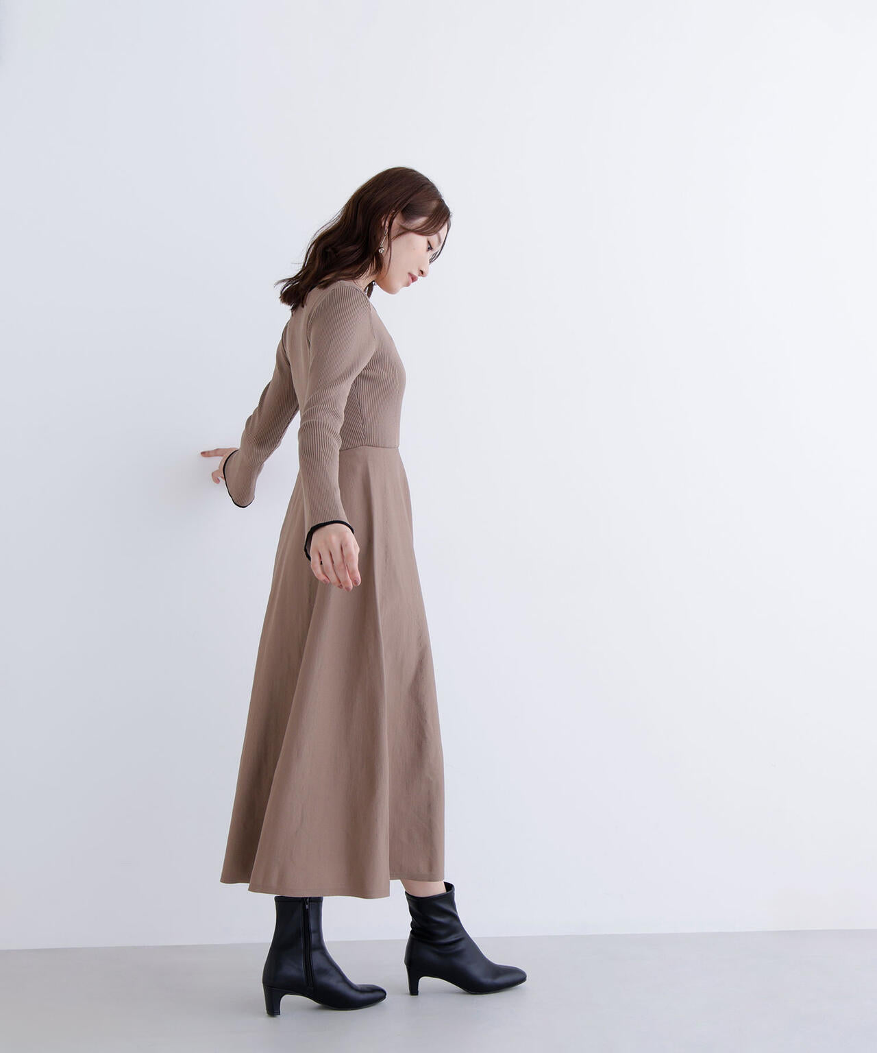 バイカラーハートネックニットワンピース