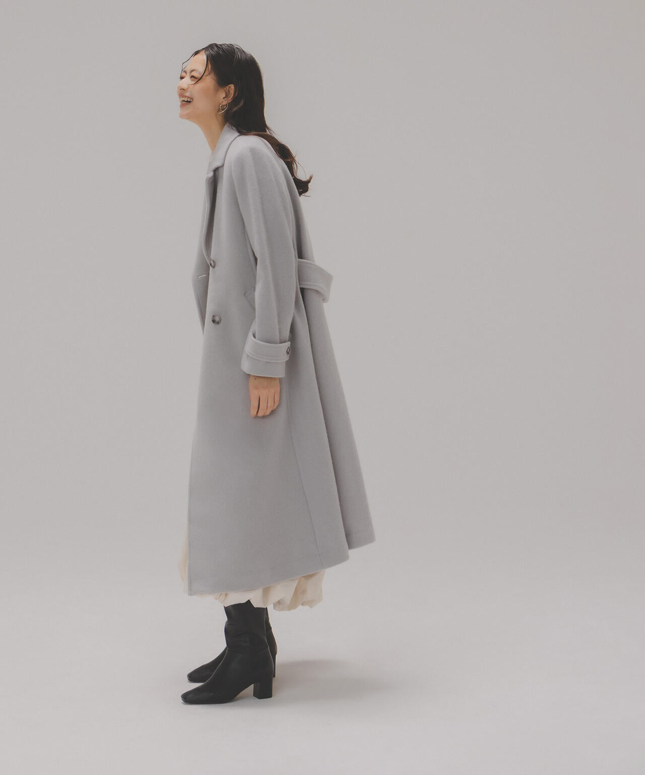 ビッグカラーダブルチェスターコート