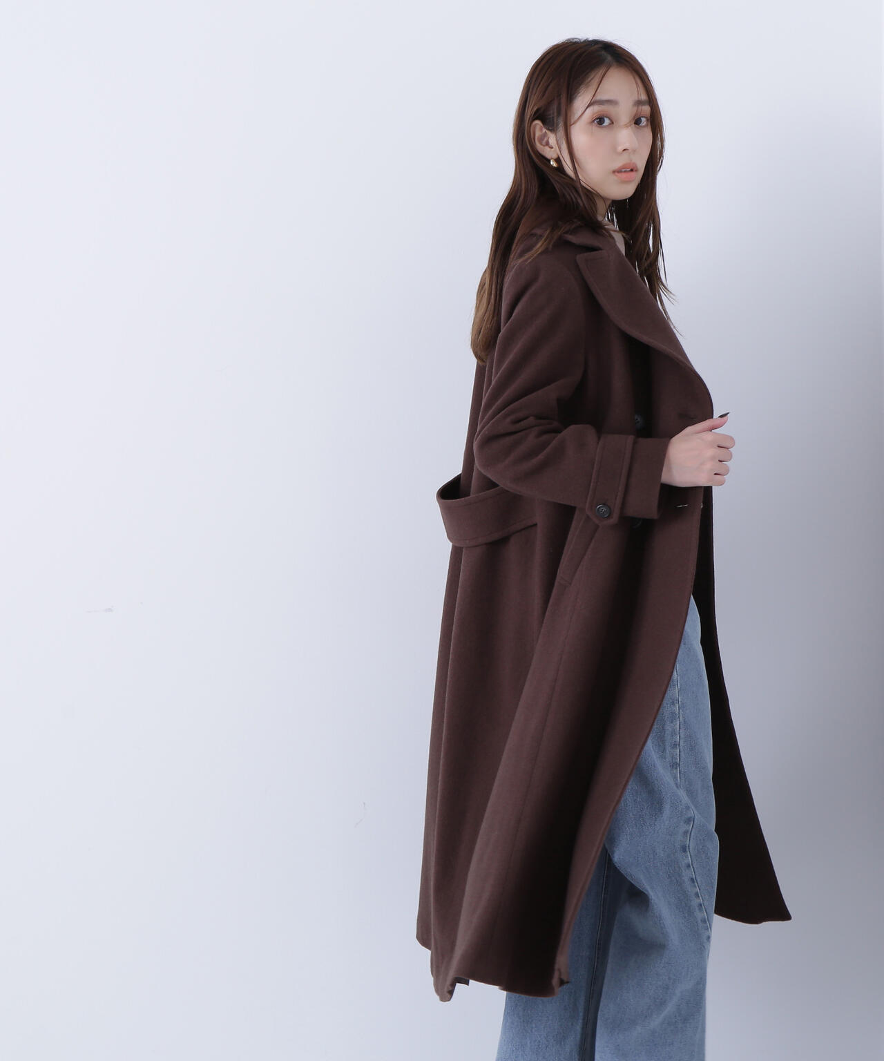 ビッグカラーダブルチェスターコート