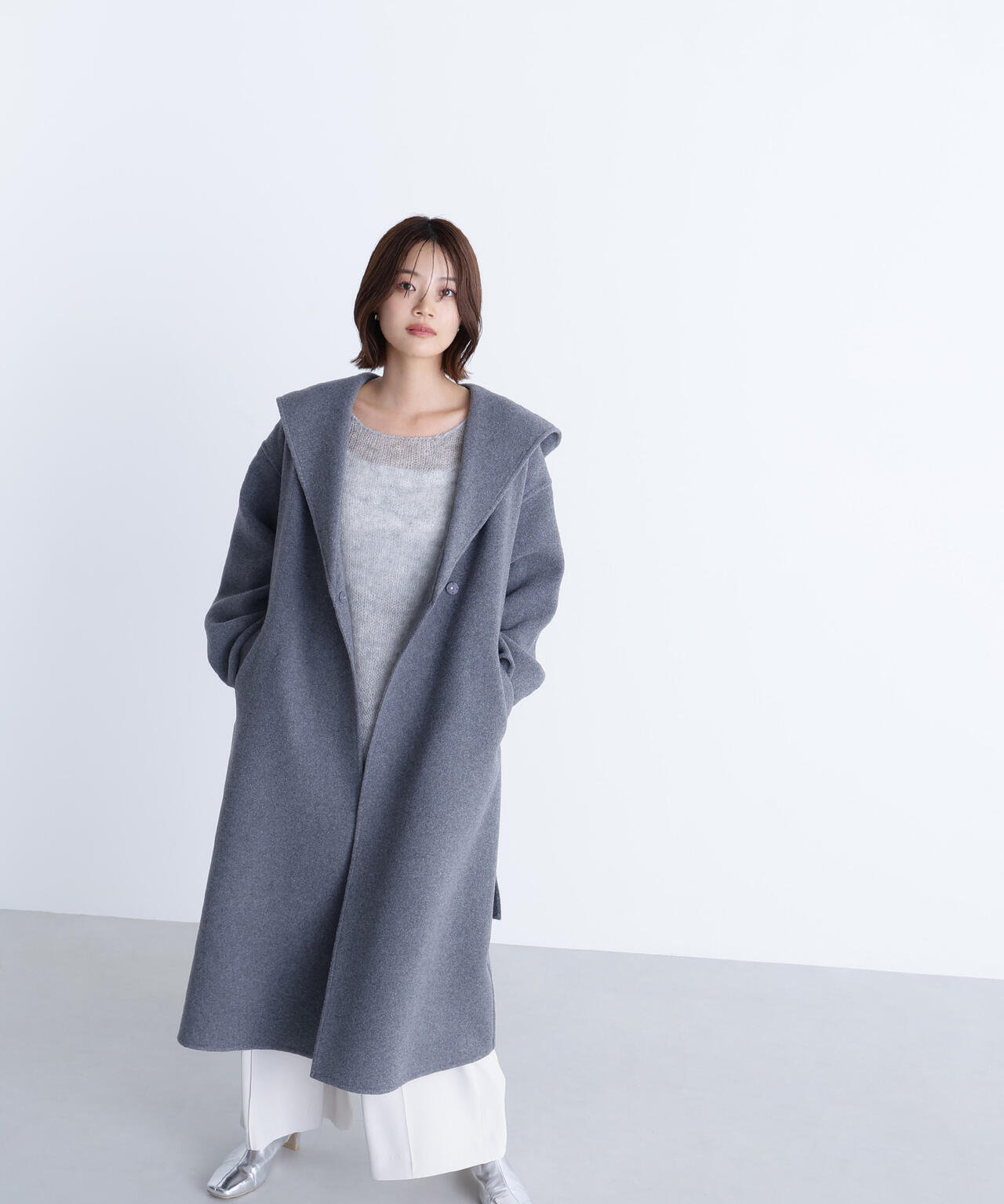 フーデッドロングコート