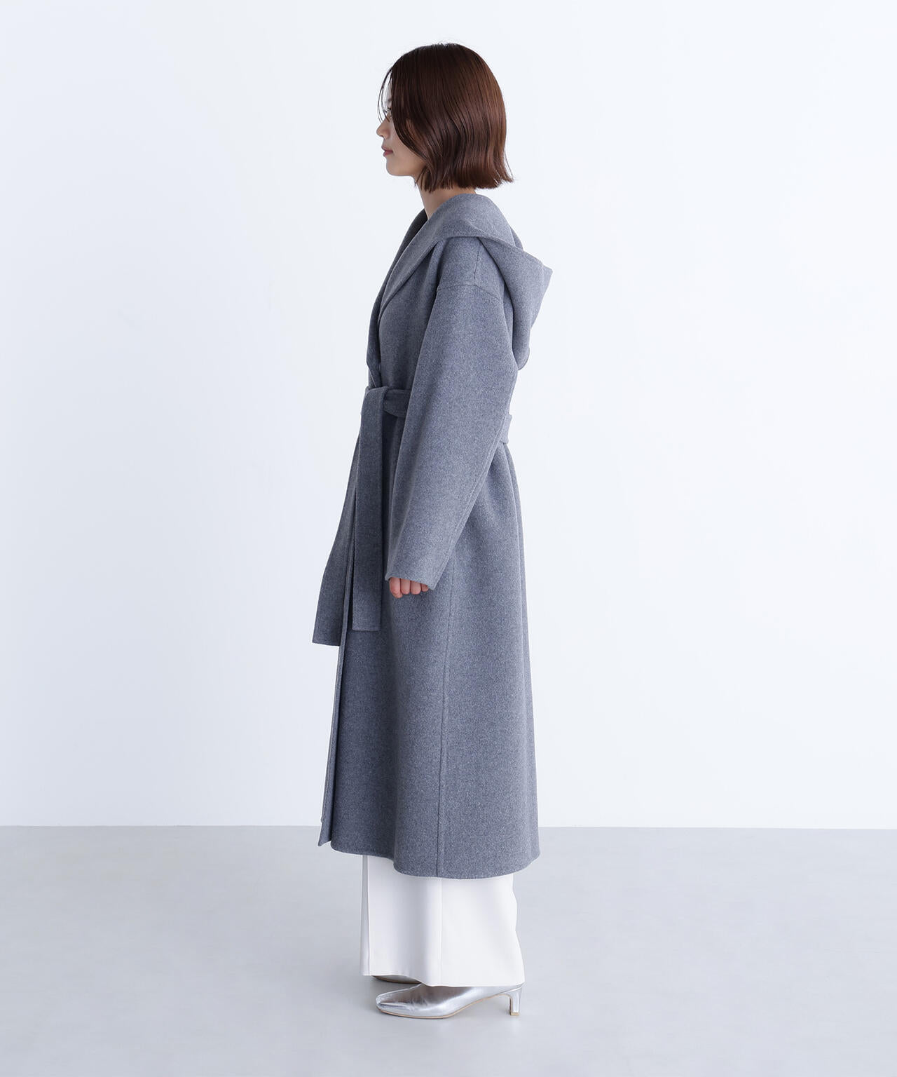 フーデッドロングコート