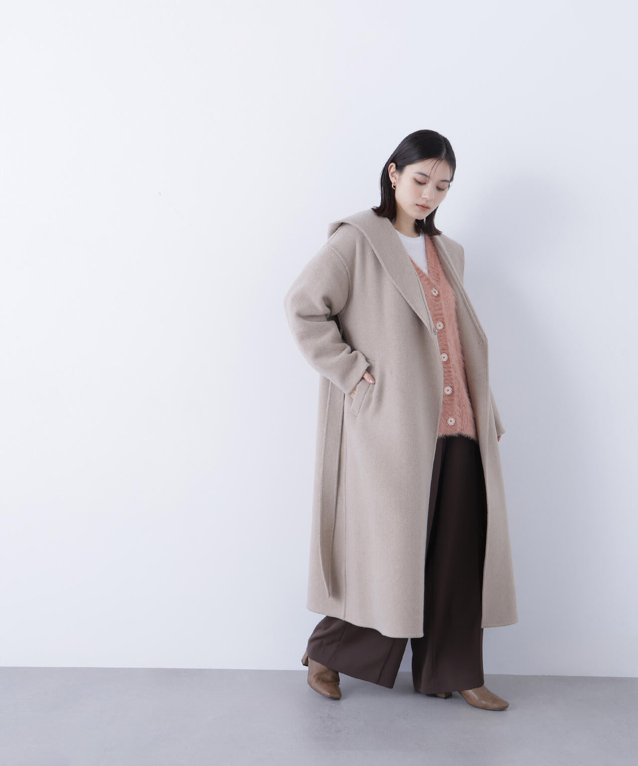 フーデッドロングコート