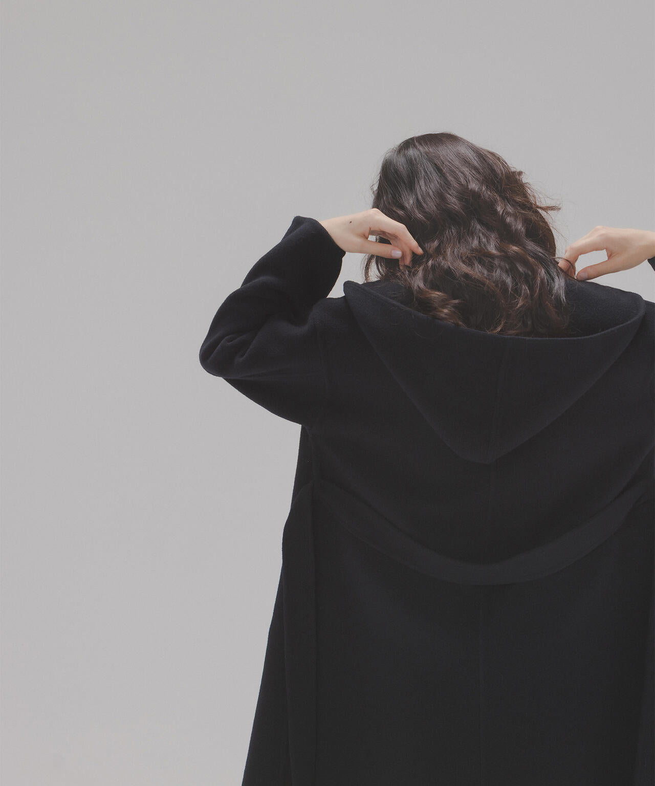 フーデッドロングコート