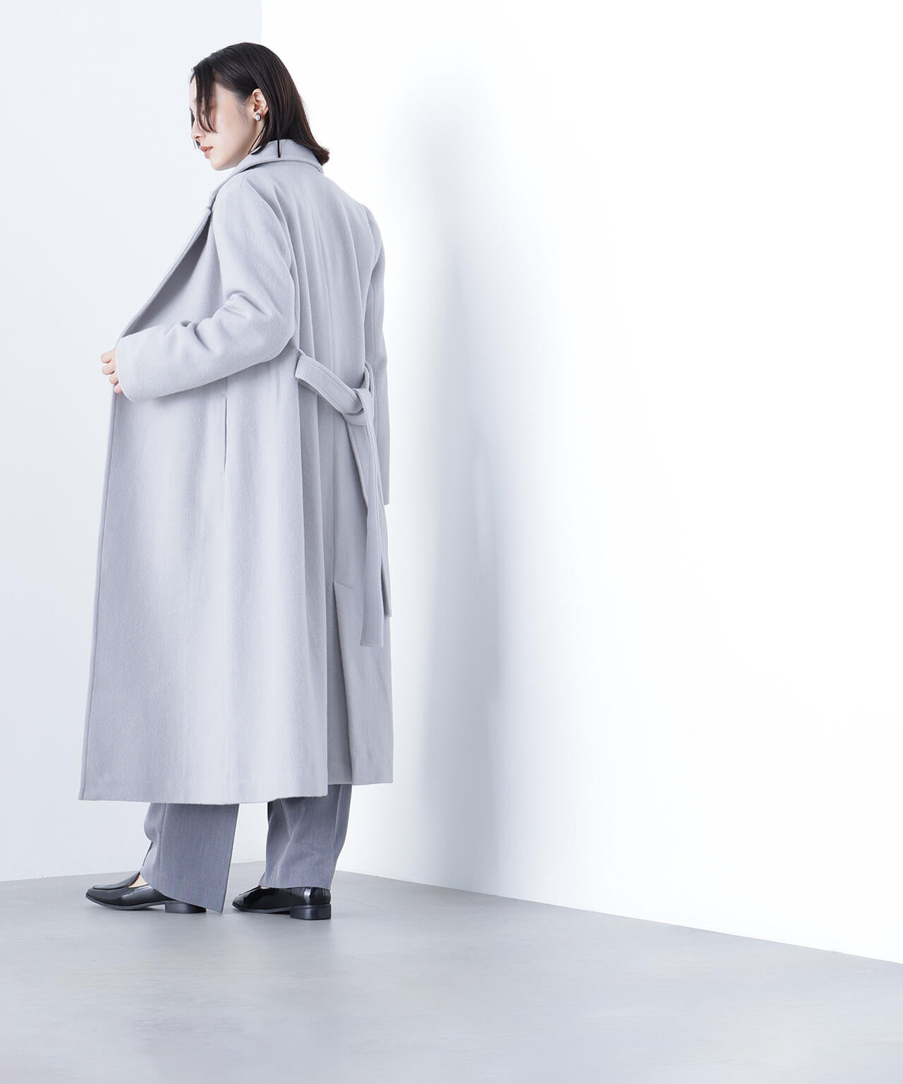 テーラーベルテッドロングコート