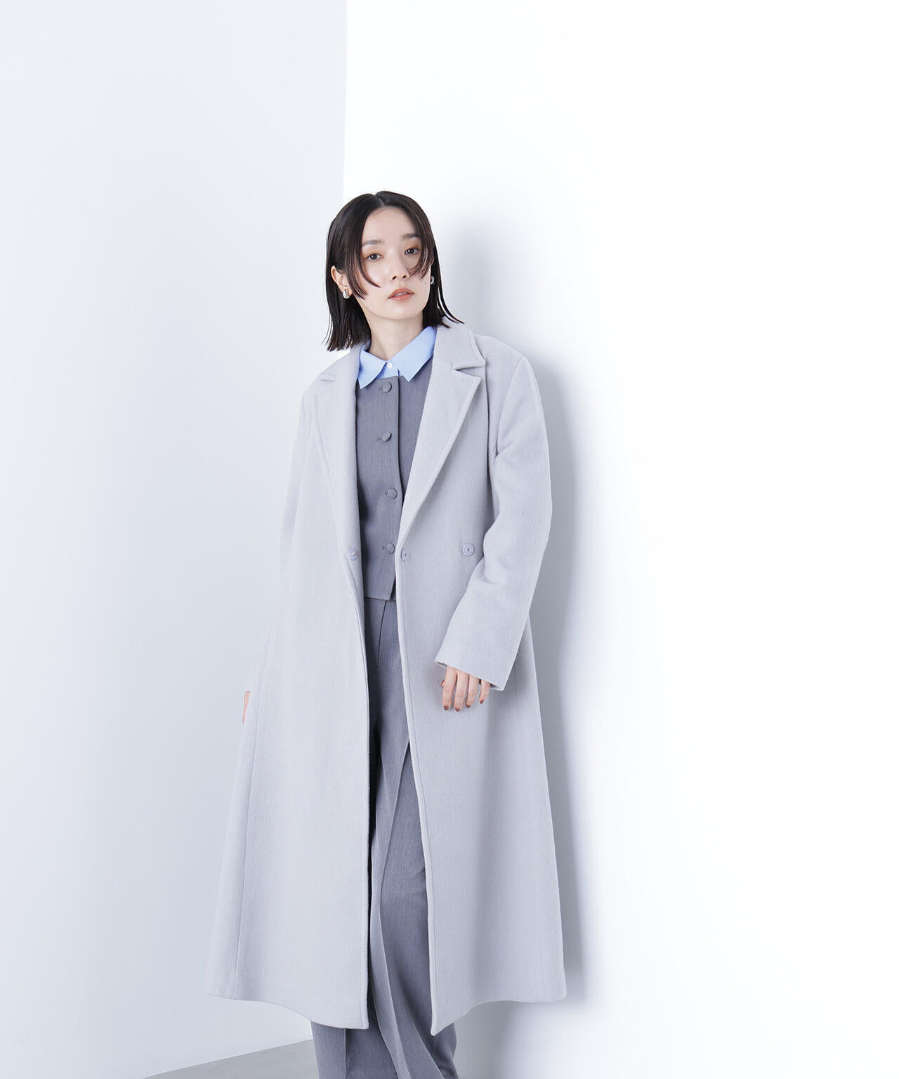 テーラーベルテッドロングコート