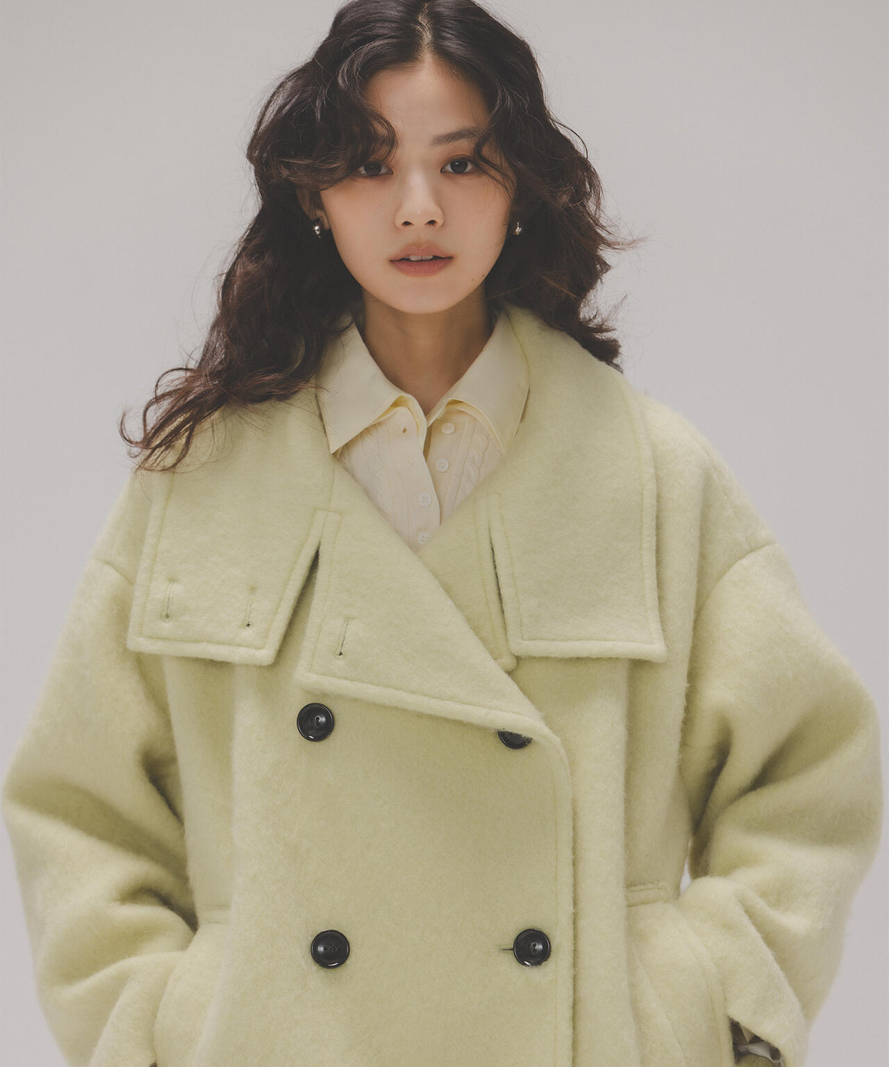 【Oggi掲載】スタンドネックシャギーミディコート