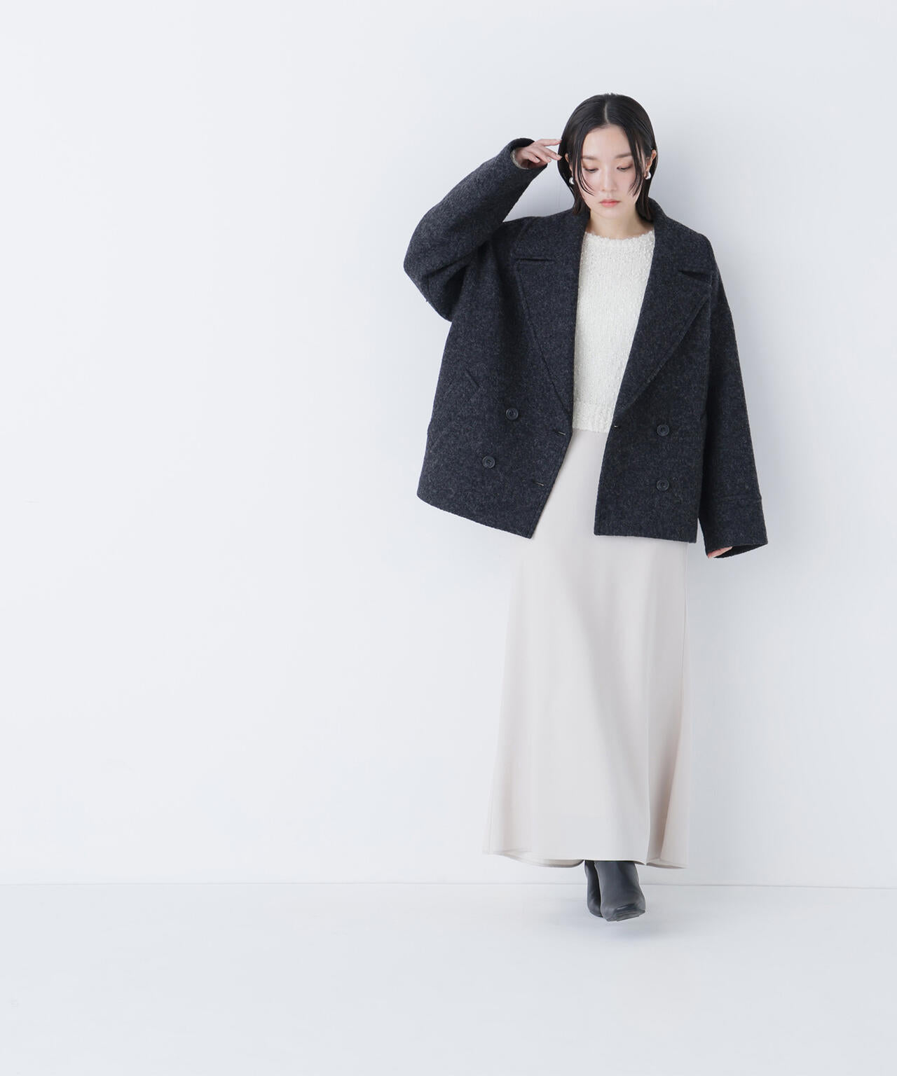 ウーリーフォルムハーフコート