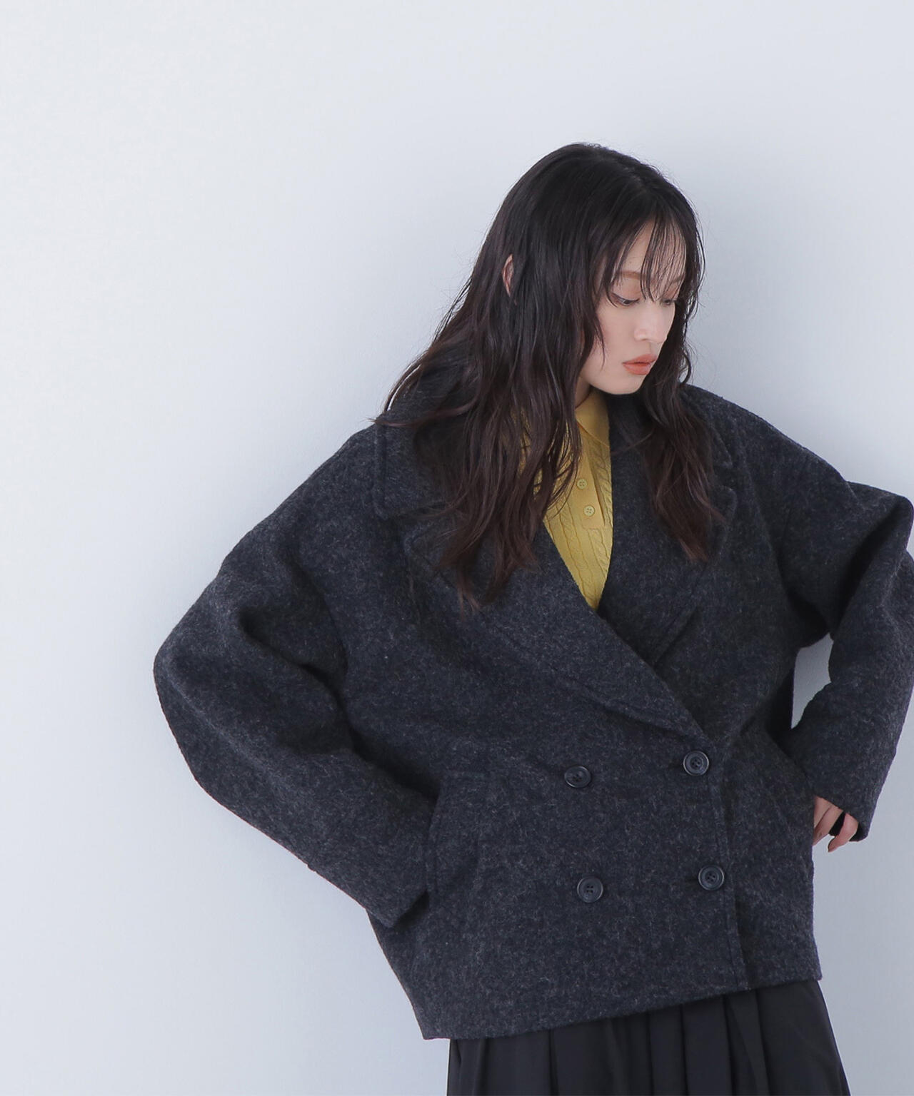 ウーリーフォルムハーフコート