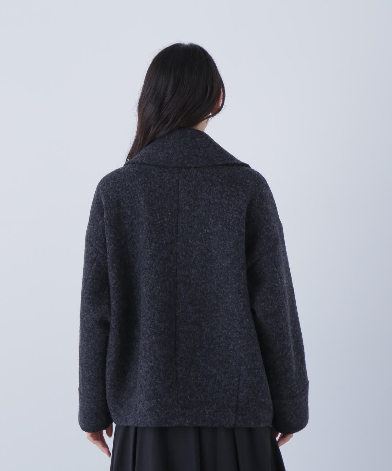 ウーリーフォルムハーフコート