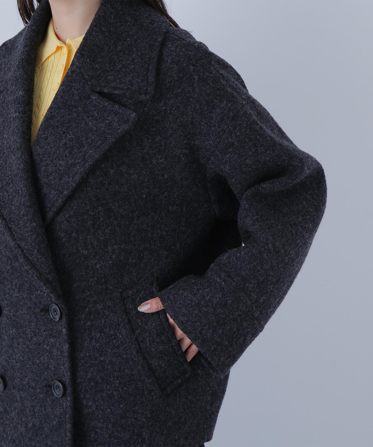 ウーリーフォルムハーフコート